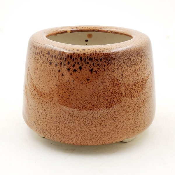 Round brown pot