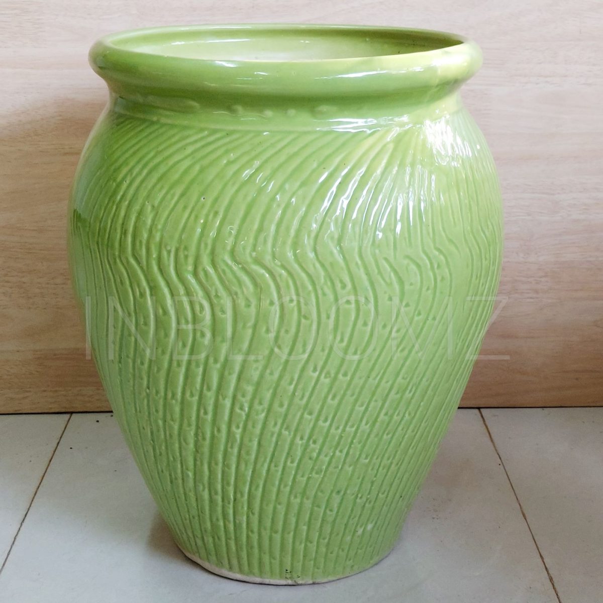 Green long pot