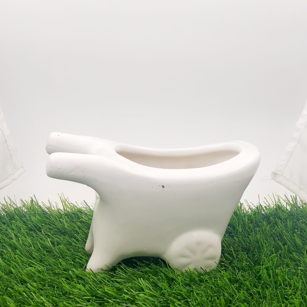 White cart small