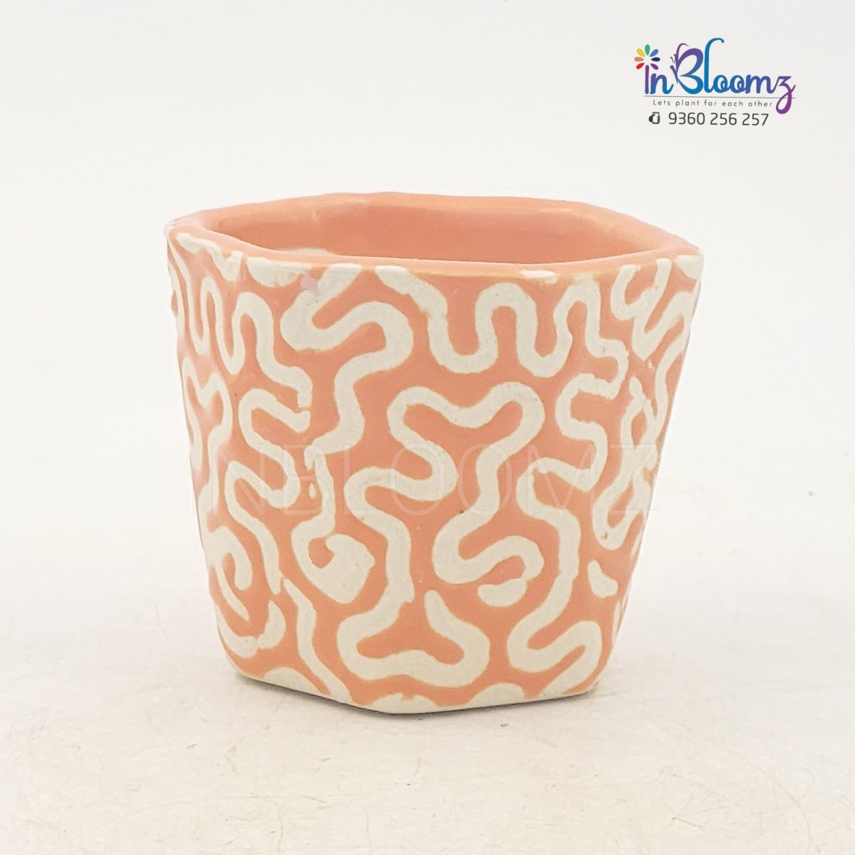 Small Orange design cup