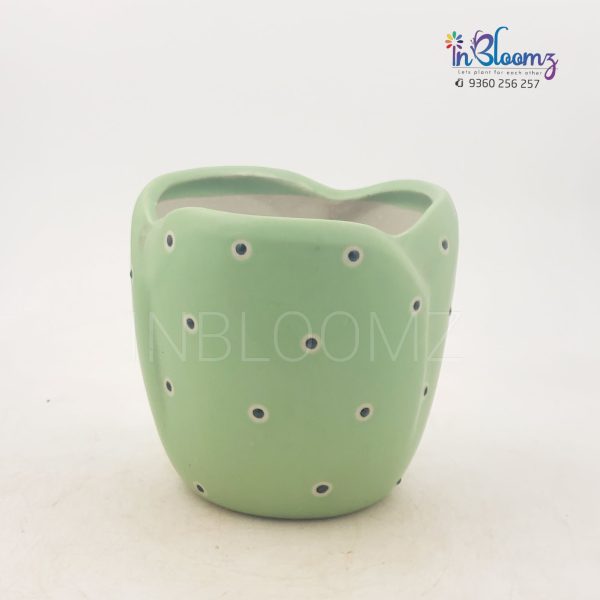 Green dotted lotus pot